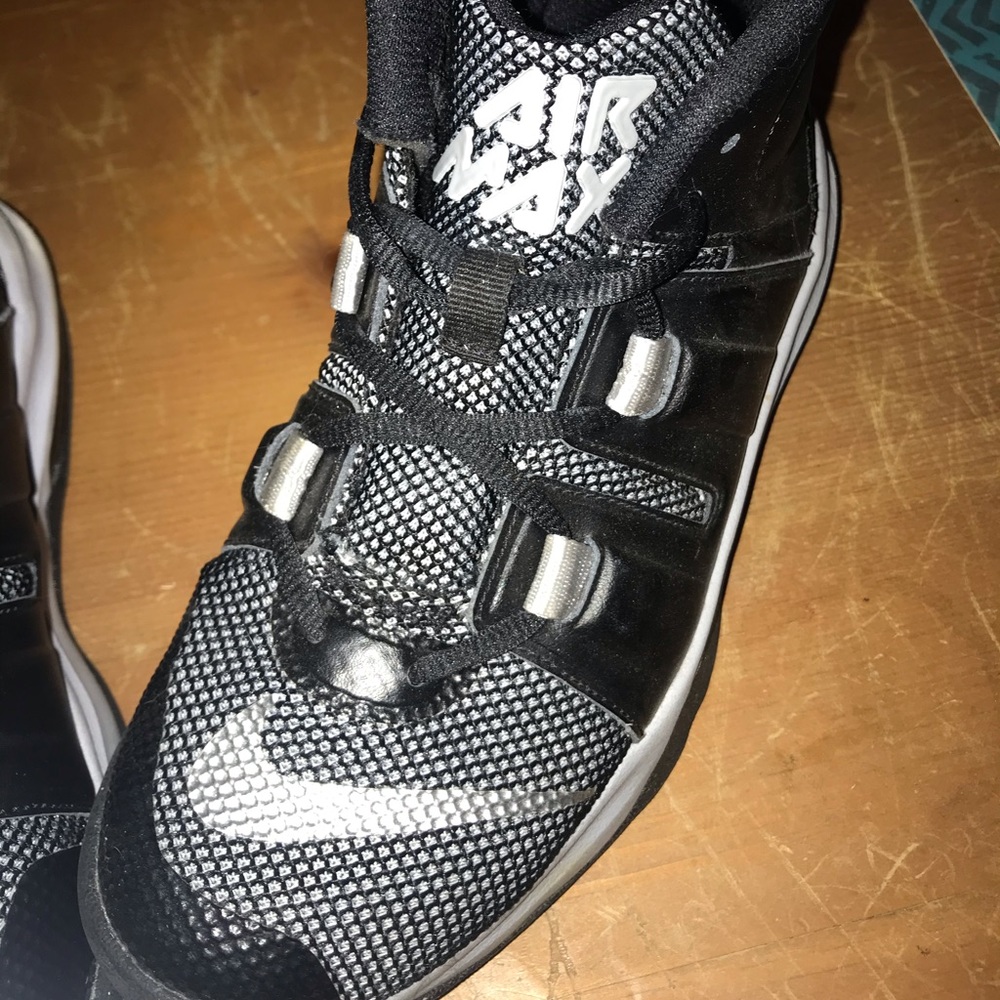 Nike Air Max Youth Size 4.5